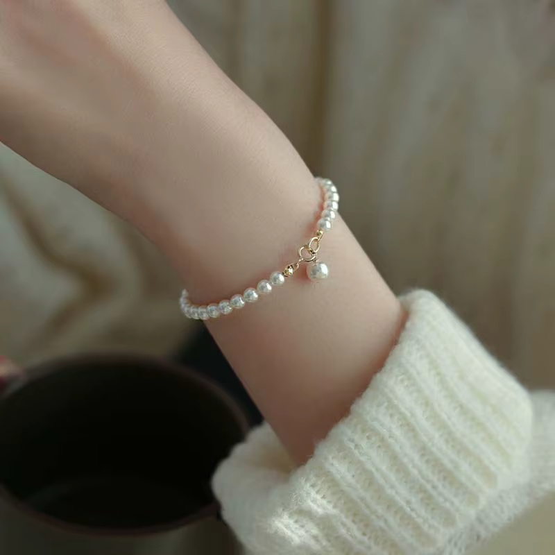 Luxury Silver Bracelet with Freshwater Pearls