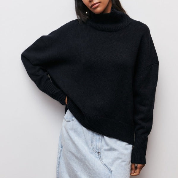 Chloe™ - Sweater with a Ribbed Collar